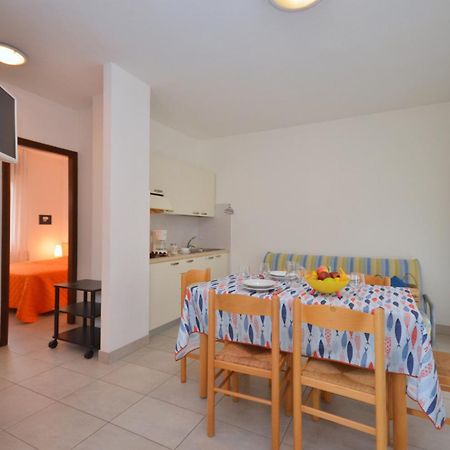 Villaggio Delle Meduse Бибионе Экстерьер фото
